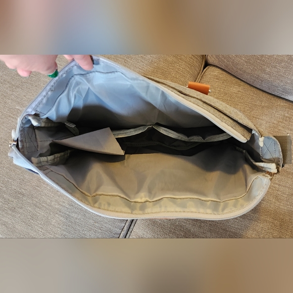 Motif Maylilly Bag - Breast Pump/Diaper bag/laptop bag - Picture 3 of 5